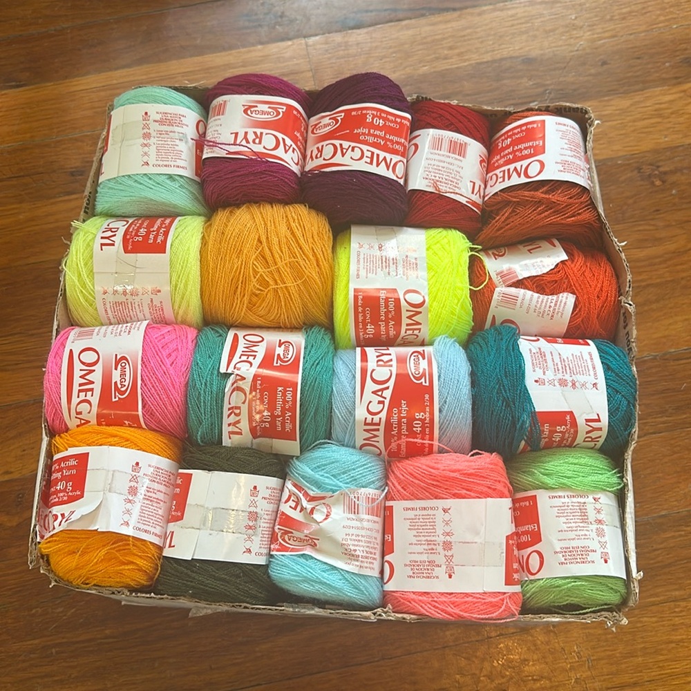 Omegacryl yarn x38 NEW